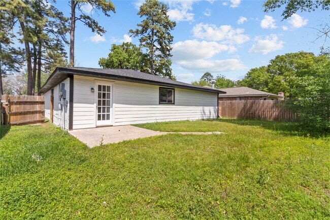 Building Photo - 5026 Fitzwater Dr