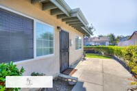 Building Photo - Charming Azusa 2 Bedroom 1 Bathroom Apartm...