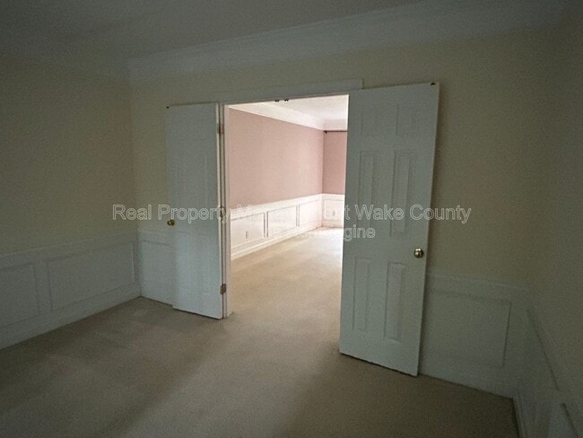 Building Photo - 106 Oak Spring Ct