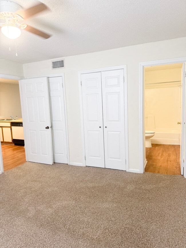 Building Photo - 222 Lanier Dr