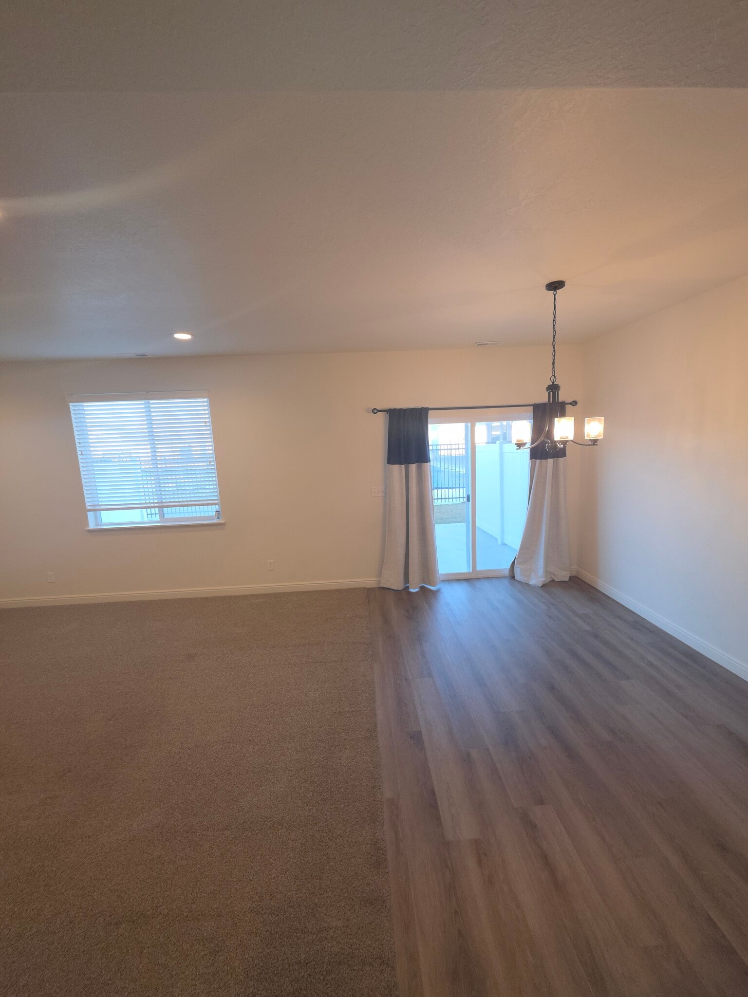 Building Photo - 250 W 1200 S