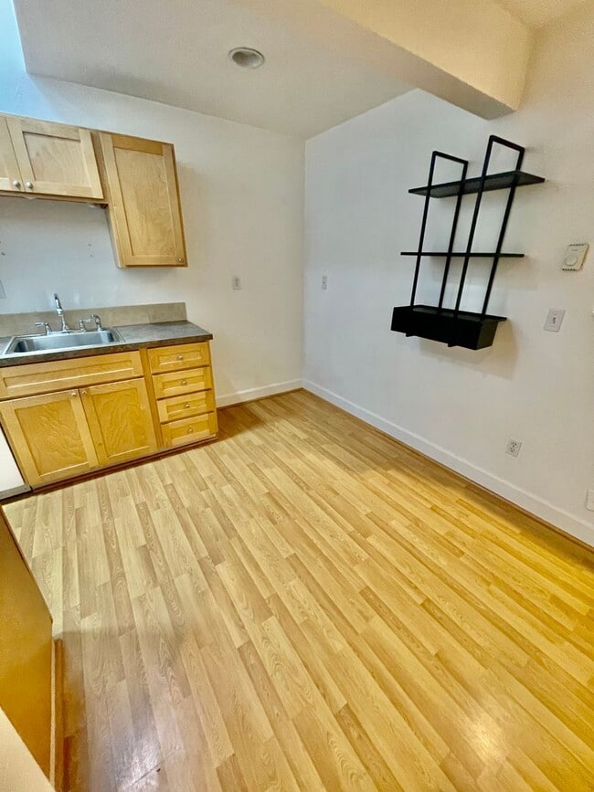 Building Photo - Ground Floor- St. John's One Bedroom One B...