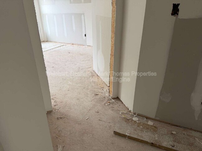Building Photo - 1203 Fern St