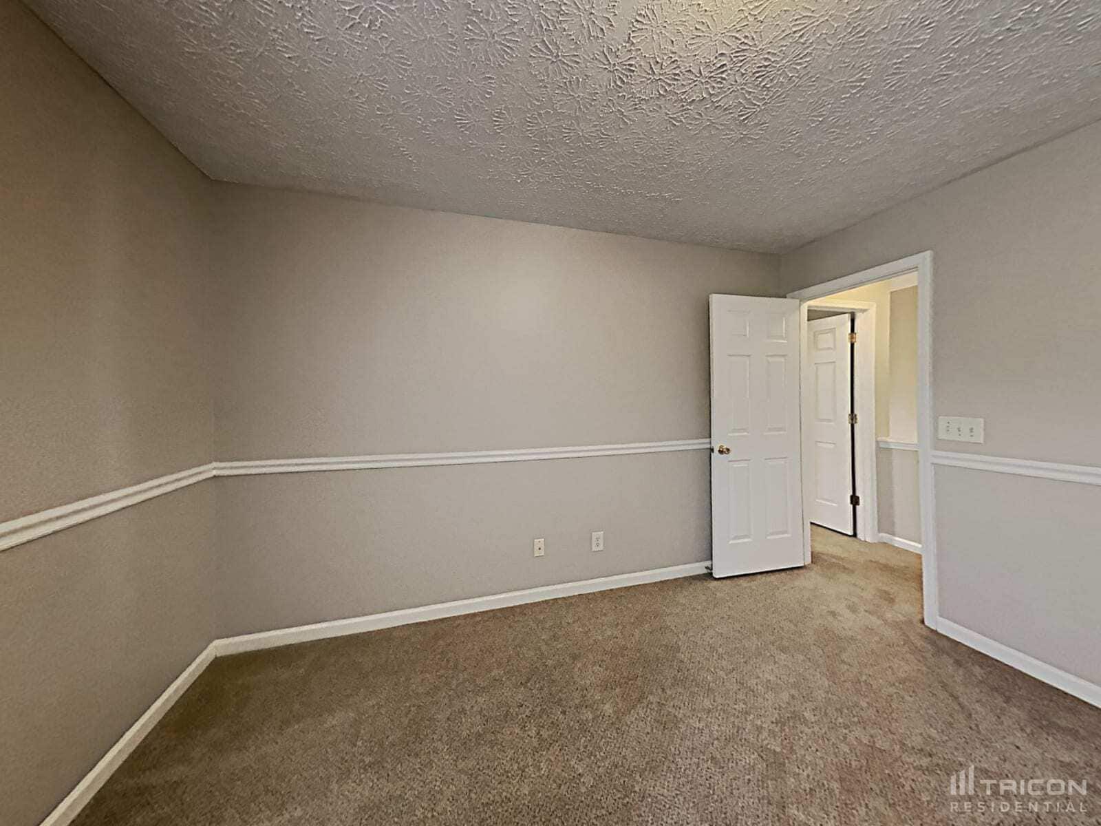 Building Photo - 220 Osmanthus Way