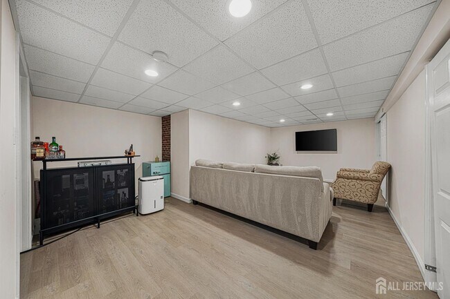 Building Photo - 56 Rieder Rd