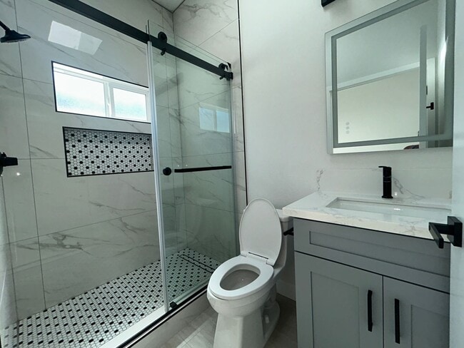 Building Photo - Beautiful Newly Built 2bed/2bath ADU