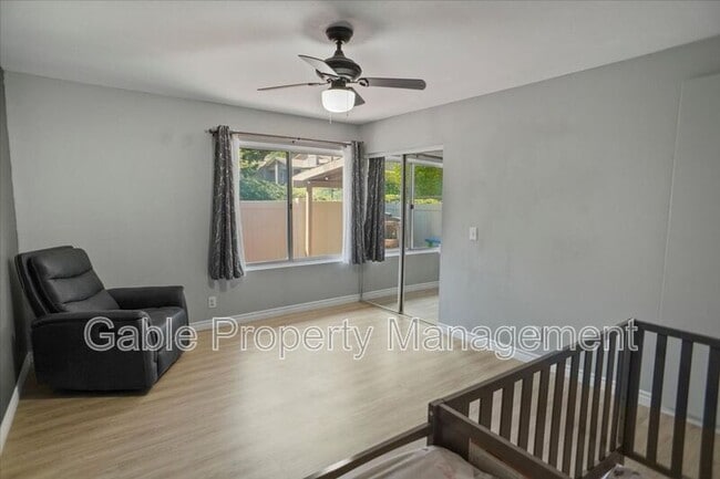 Building Photo - 26136 Rainbow Glen Dr