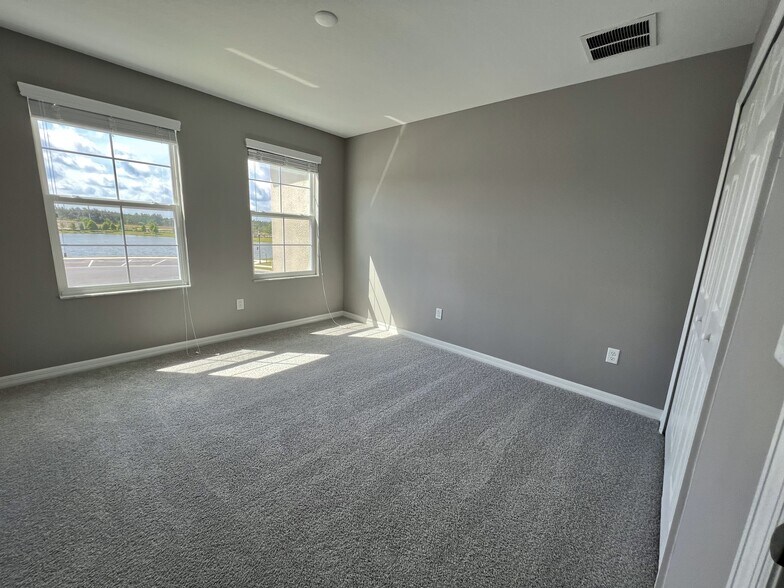 Building Photo - 29817 Southwell Ln