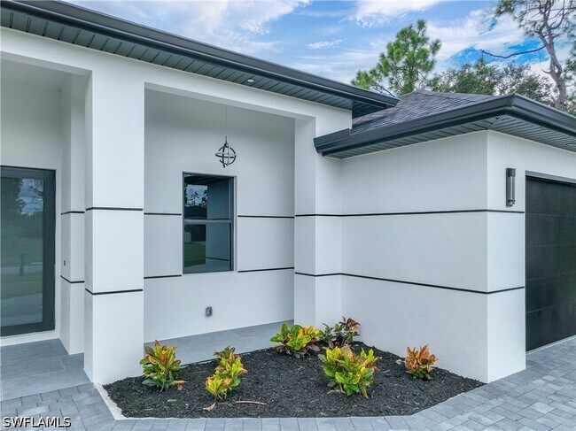 Building Photo - 2916 23rd St W