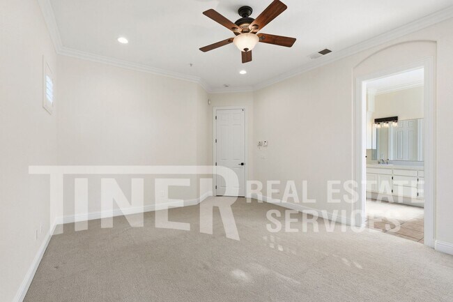 Building Photo - 4616 Gatwick Way