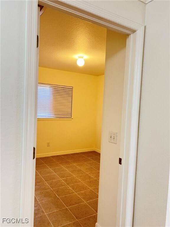 Building Photo - 2417 Quentin Ave S