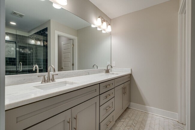 Building Photo - Delightful East Nashville Home for Rent!