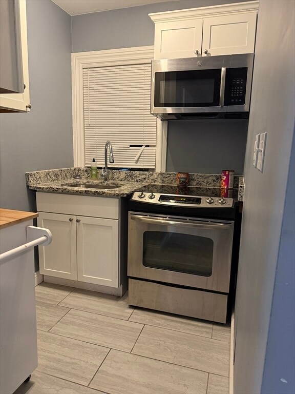 Building Photo - 415 Weeden St