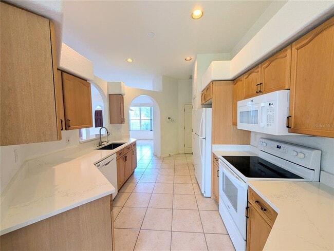 Building Photo - 3892 Canopy Way