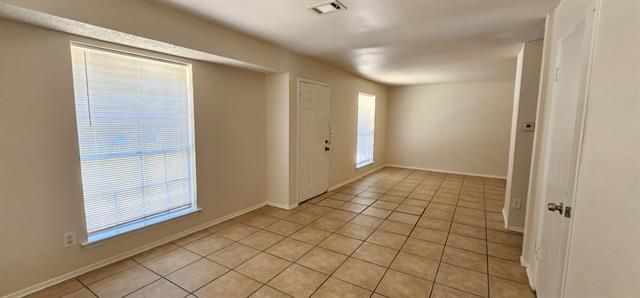 Building Photo - 7205 Merry Ln