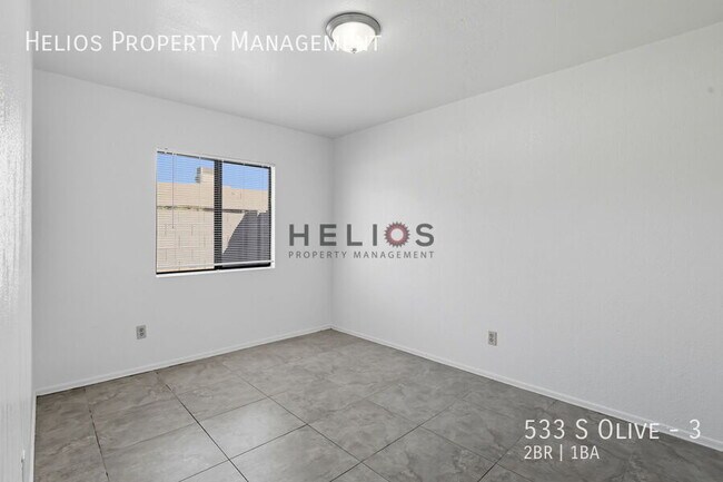 Building Photo - 533 S Olive-3