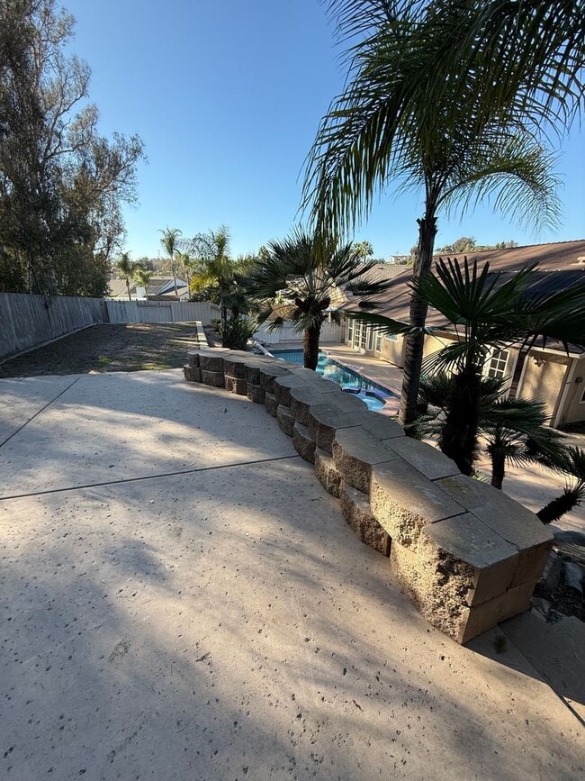 Building Photo - Poway Home with Pool/Spa