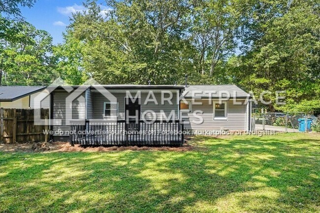 Building Photo - 6538 Voyles Dr