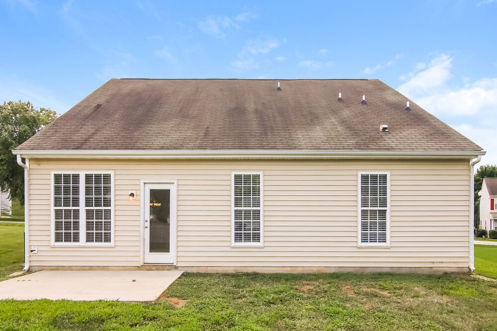 Building Photo - 141 Hutson Ln