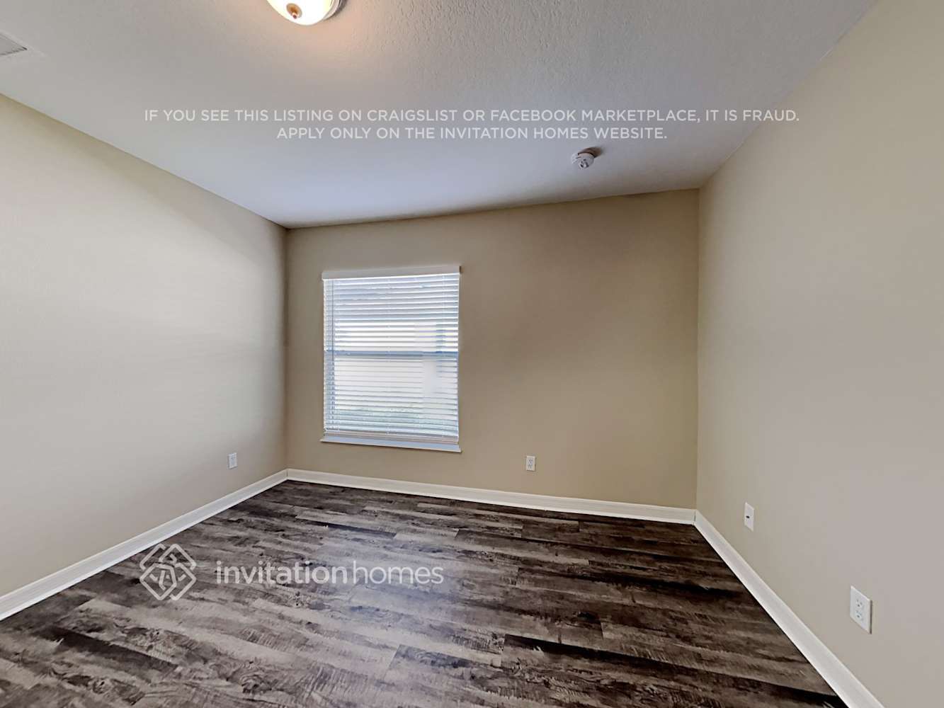 Building Photo - 2384 Barons Ct