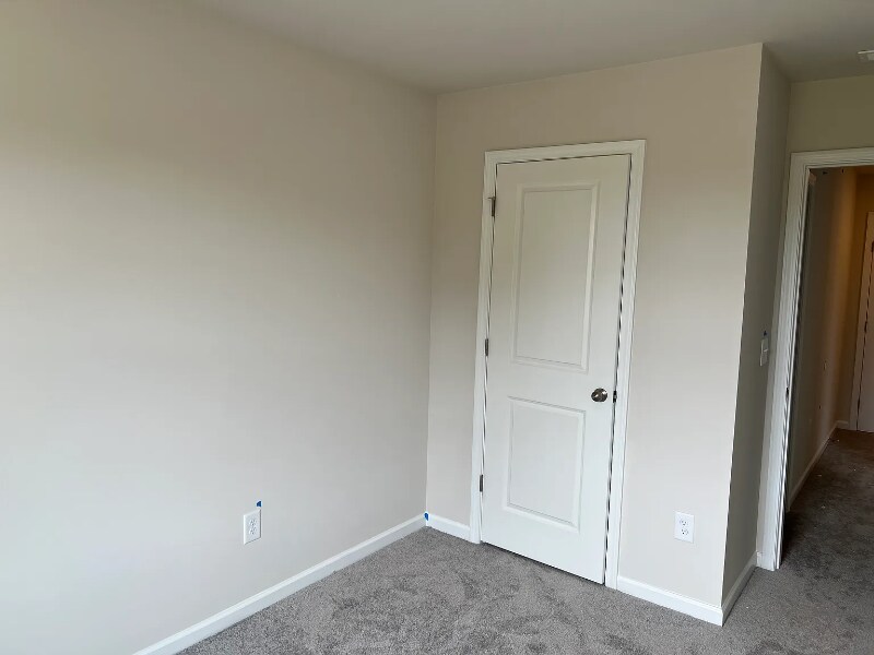 Building Photo - 712 Peyden Ln