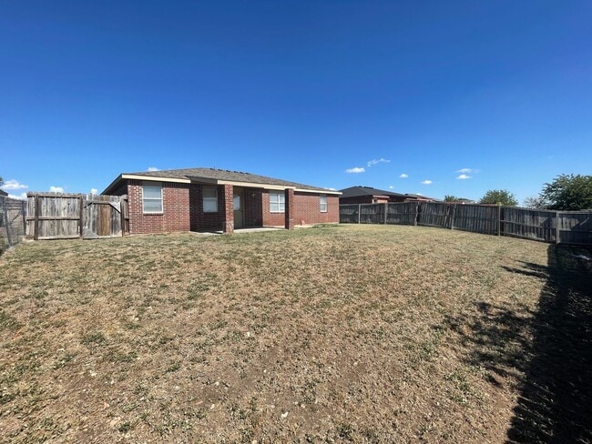 Building Photo - 4404 Secretariat Dr