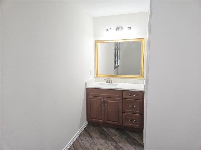 Building Photo - 6908 Sunflower Cir N