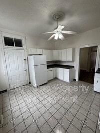 Building Photo - 40-42 East Franklin Street - 1