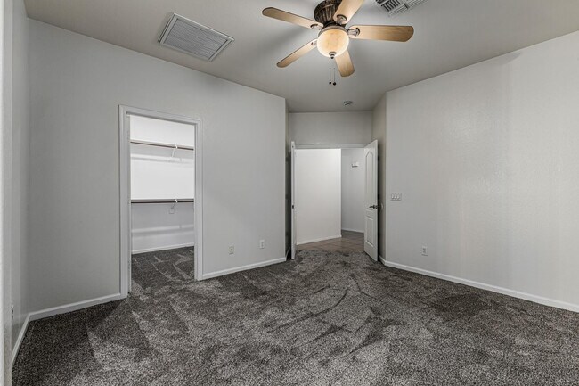 Building Photo - 20944 N 94th Ln