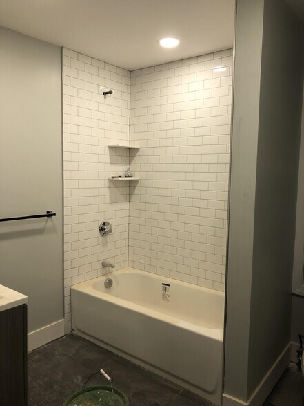 Building Photo - 19 Washburn St