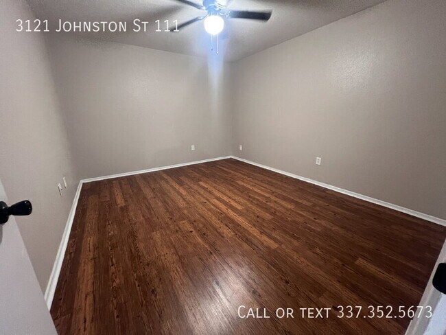 Building Photo - 3121 Johnston St