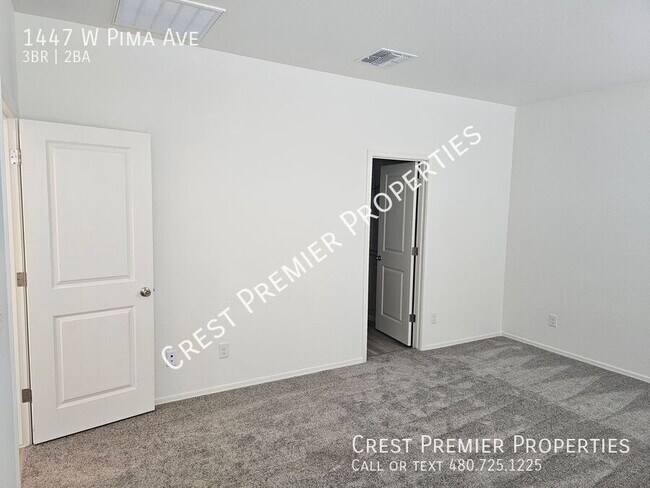 Building Photo - 1447 W Pima Ave