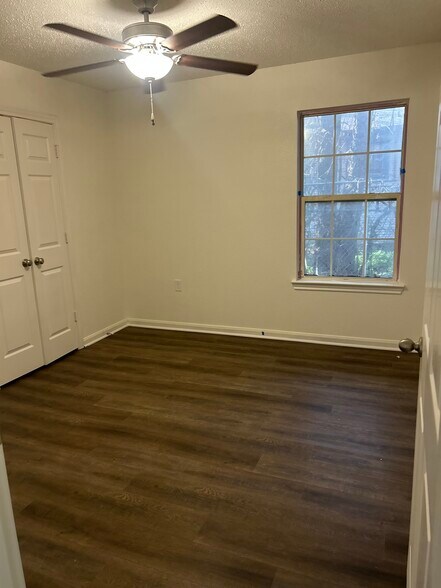 2nd Bedroom - 4720 Burma Rd