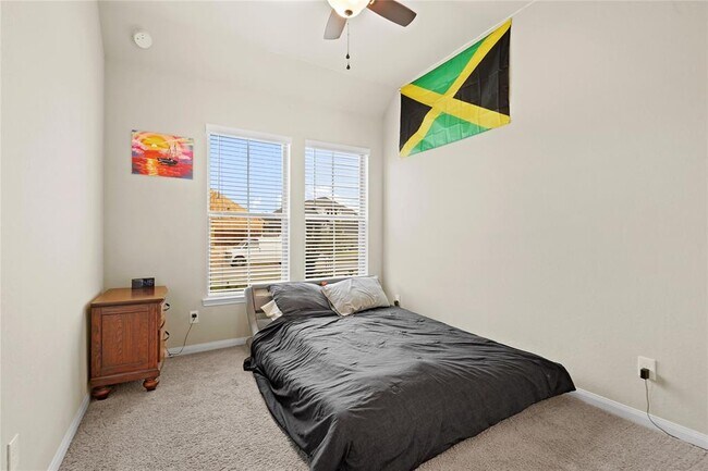 Building Photo - 31819 Harmony Heights Ln