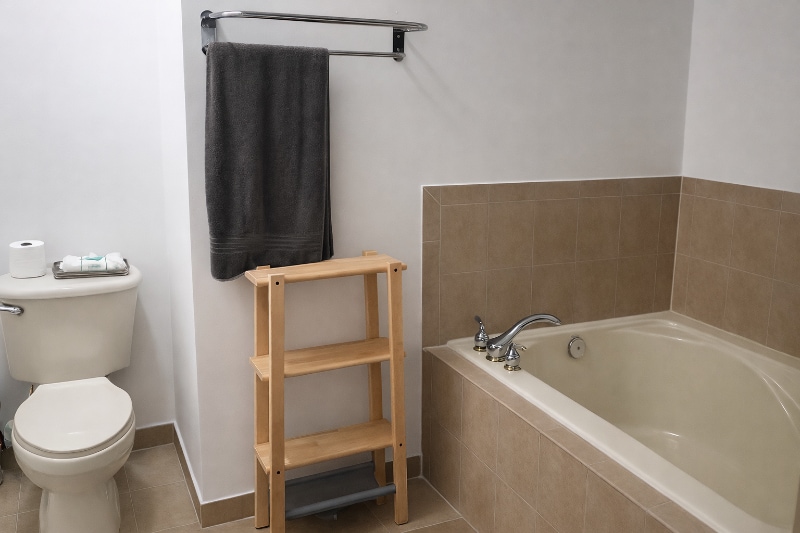 Building Photo - 5109 SW 141st Ave