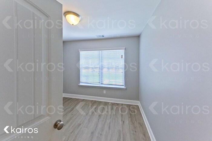 Building Photo - 815 Ferguson Ln