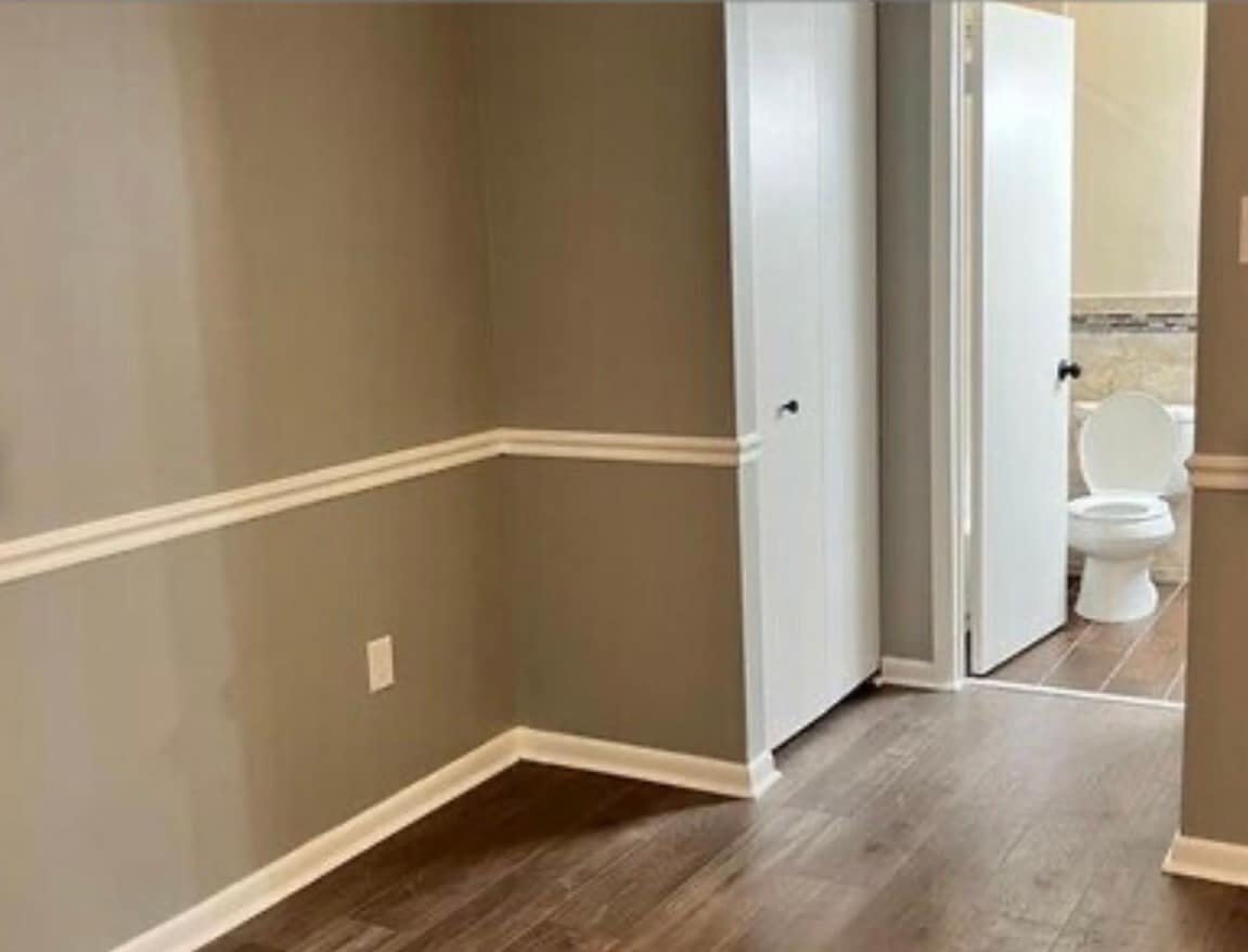 Building Photo - 306A Kelly Cv