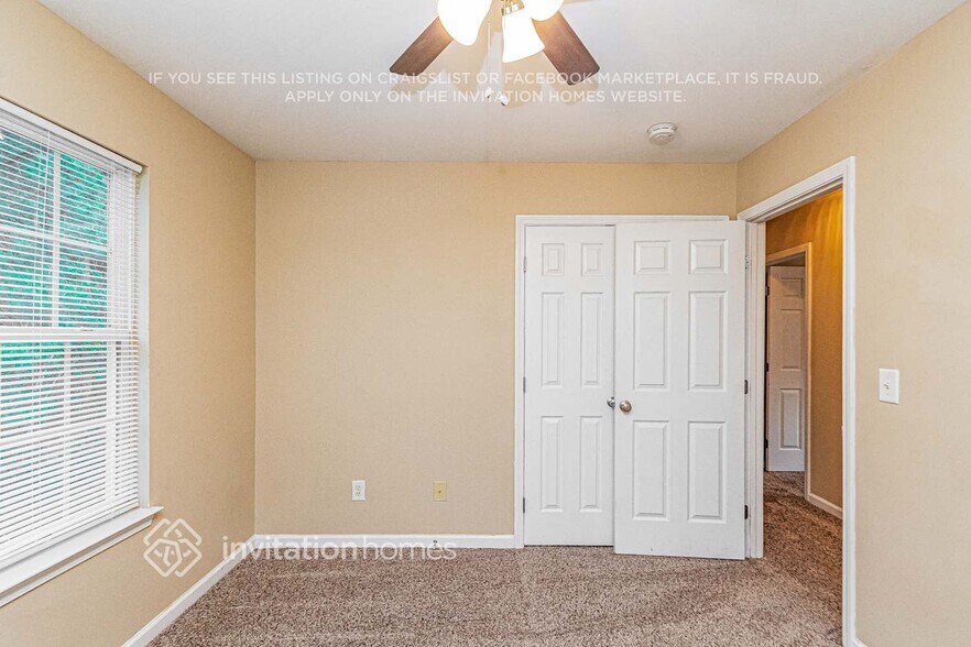 Building Photo - 5006 Rainmaker Dr