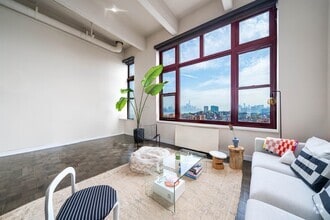 Building Photo - 1500 HUDSON St