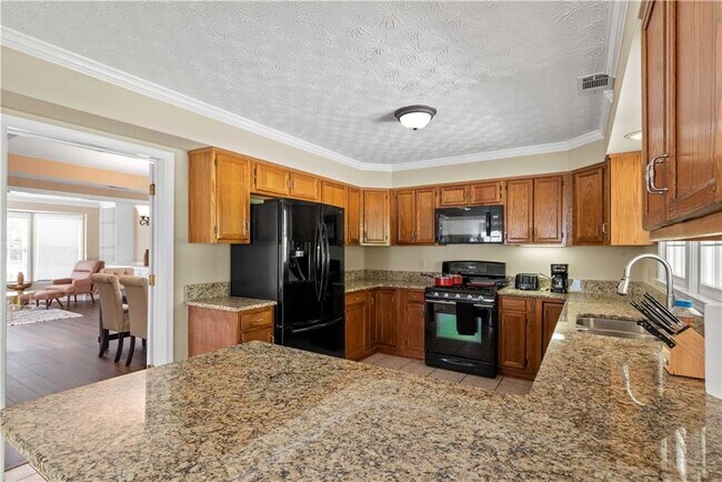 Building Photo - 3580 Waters Cove Way