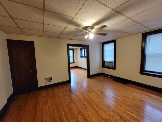 Building Photo - 6230-6232-6232 Columbia Ave