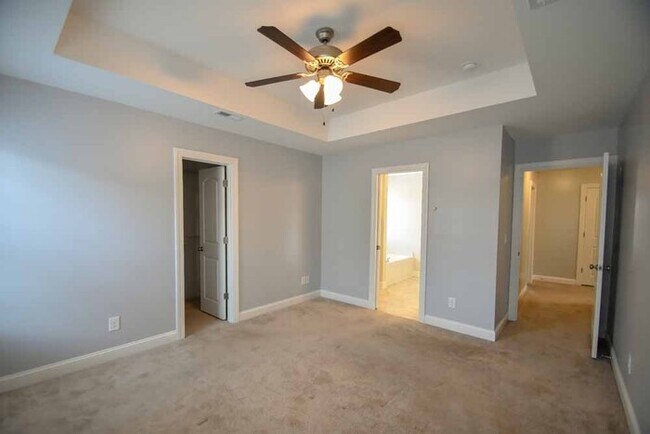 Building Photo - HOUSE FOR RENT 2319 GREAT LAUREL COURT