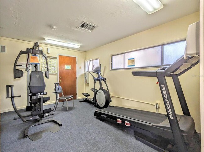 Building Photo - 3848 59th Ave W