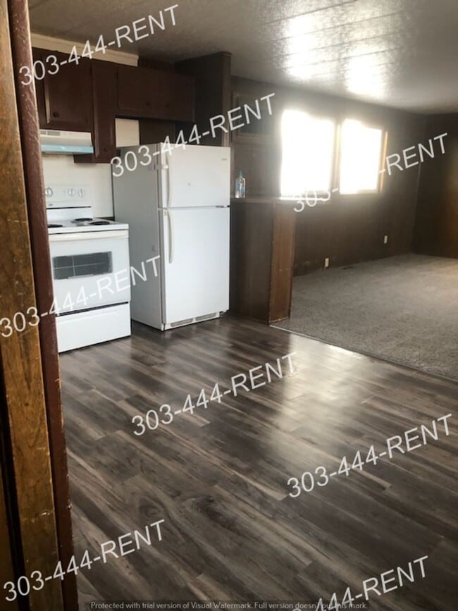 Building Photo - Move In Special!!!!! Move in before January 31st and receive $500 off your first month of rent!!