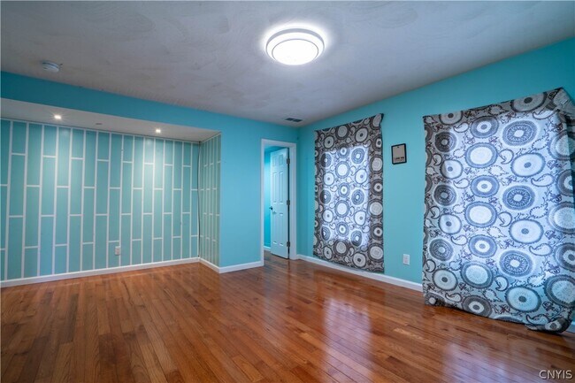 Building Photo - 312 Eastern Ave