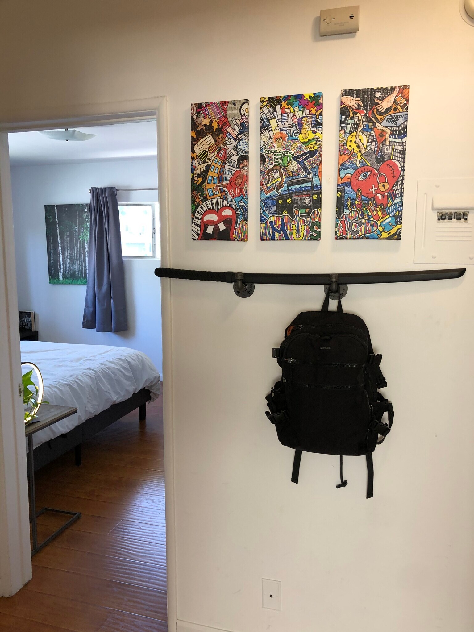 Hall entry to bedroom - art/furn not included - 7526 Fountain Ave