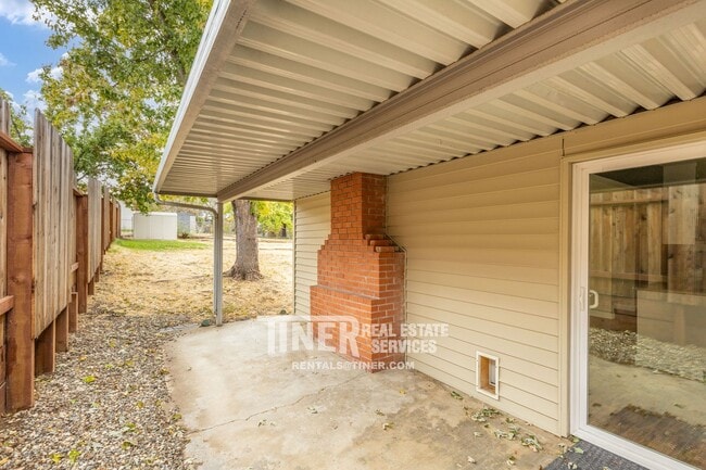 Building Photo - 3960 Annabelle Ave