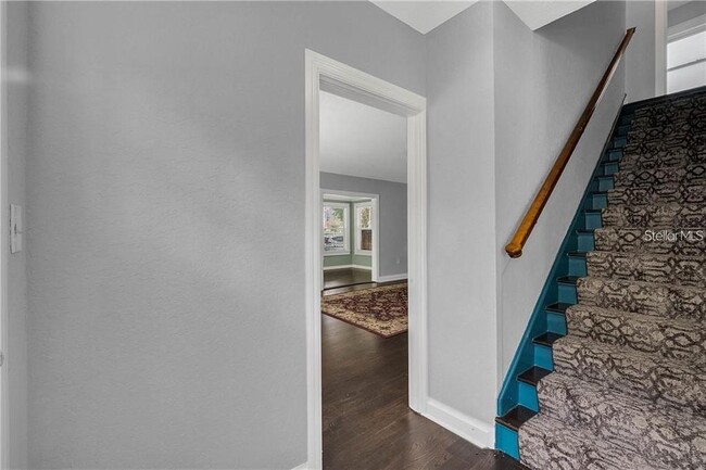 Building Photo - 728 N Summerlin Ave