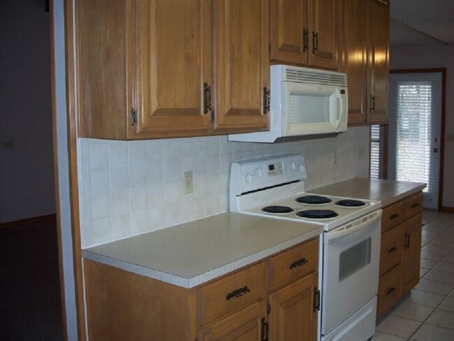 Building Photo - 3417 N Sandpiper Dr