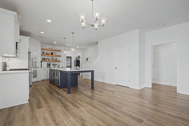 Building Photo - 2508 Mount Vernon Ln